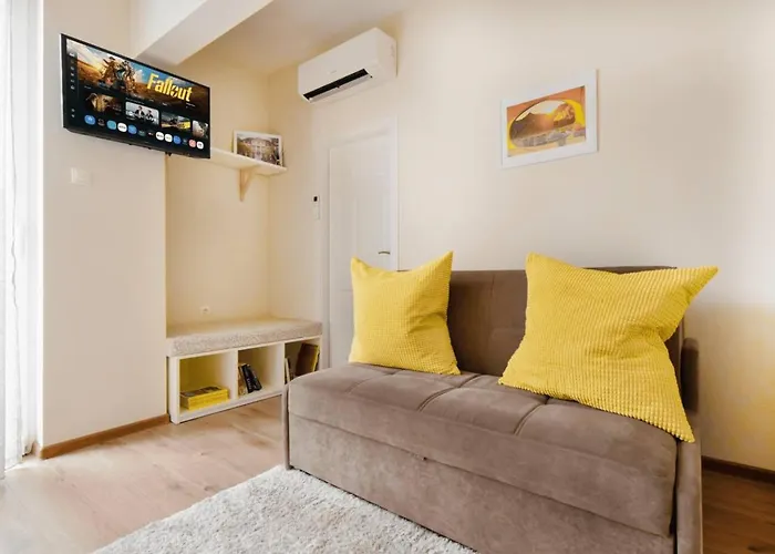 Διαμέρισμα 2br - Parking - - 1st Floor - Acs *